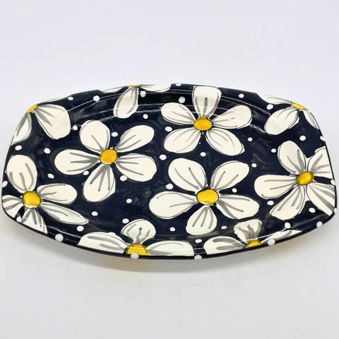 Black and White Daisy Elliptical Plate