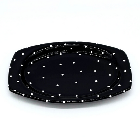 Black and White Dot Elliptical Plate