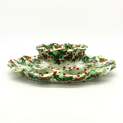 Pinecone Holly Entertainer Bundle