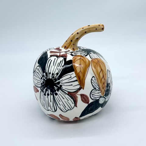 Medium Black & Brown Floral 3d Pumpkin