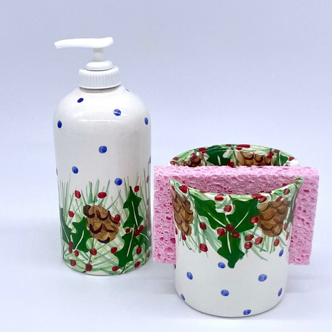 Pinecone Holly Kitchen Counter Bundle