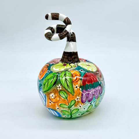 Small Quite Contrary with Striped Stem 3d Pumpkin
