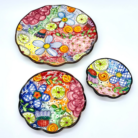 Quite Contrary Plates