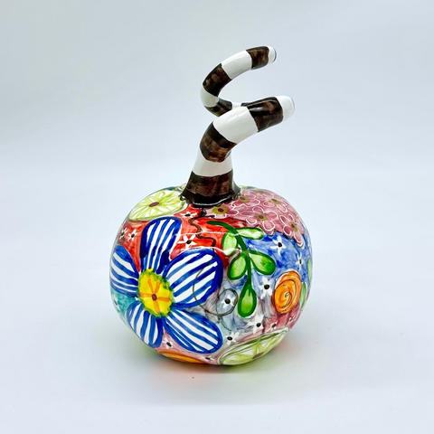 Small Quite Contrary with Striped Stem 3d Pumpkin