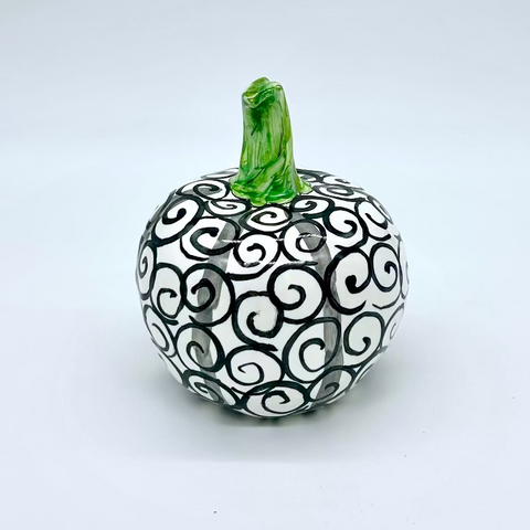 Small Black Swirl 3d Pumpkin
