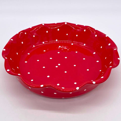 Red and White Dot Pie Baker