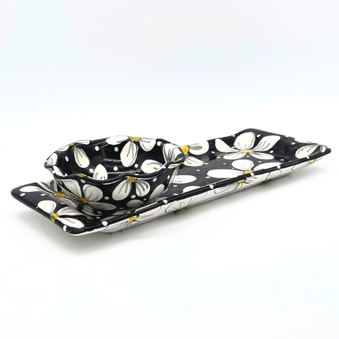 Black and White Daisy Appetizer Bundle